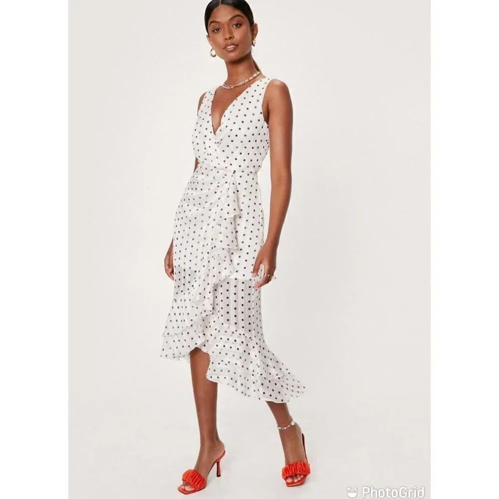 Nasty Gal Spotty Plunge Ruffle Front Maxi Tea Dress